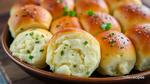 Bake Garlic Rolls with Buttery Garlic Bliss