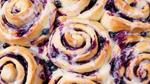 Delicious Blueberry Cinnamon Rolls